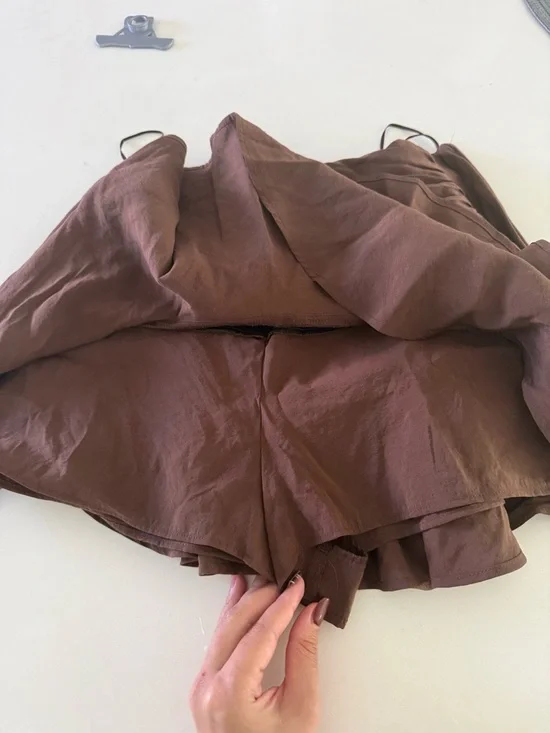 Tiered Ruffle Mini Skirt in Deep Brown from Zara Size XS - Picture 6 of 8
